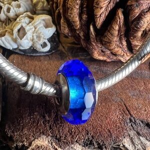 Authentic Pandora Blue Fascinating Faceted Murano Charm Silver Glass Bead Royal